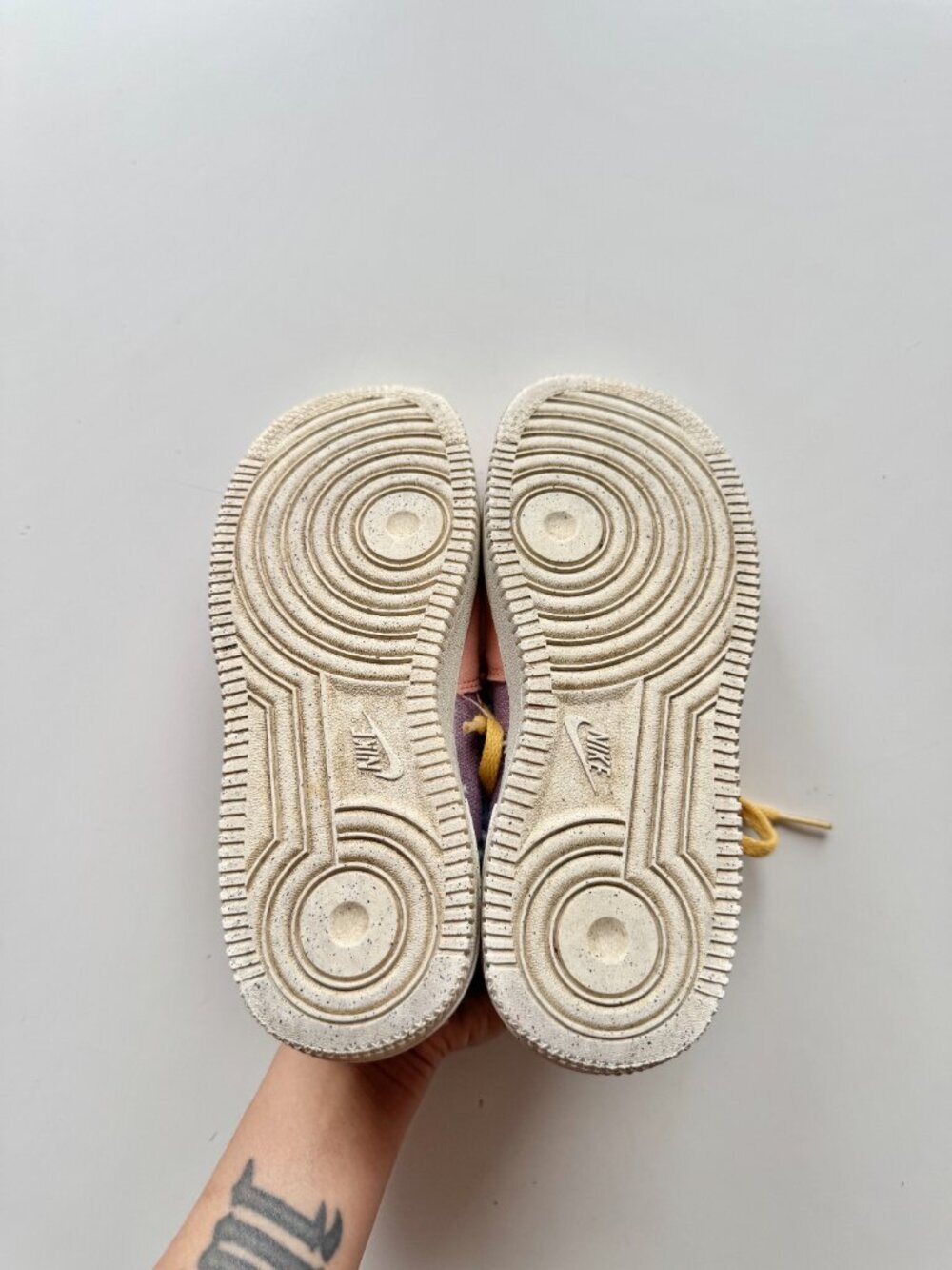 Kids' NIKE Air Force 1 Low 07 LV8 Next Nature 'Sun Club Multi' Sneakers, Size 3Y - Picture 12 of 14